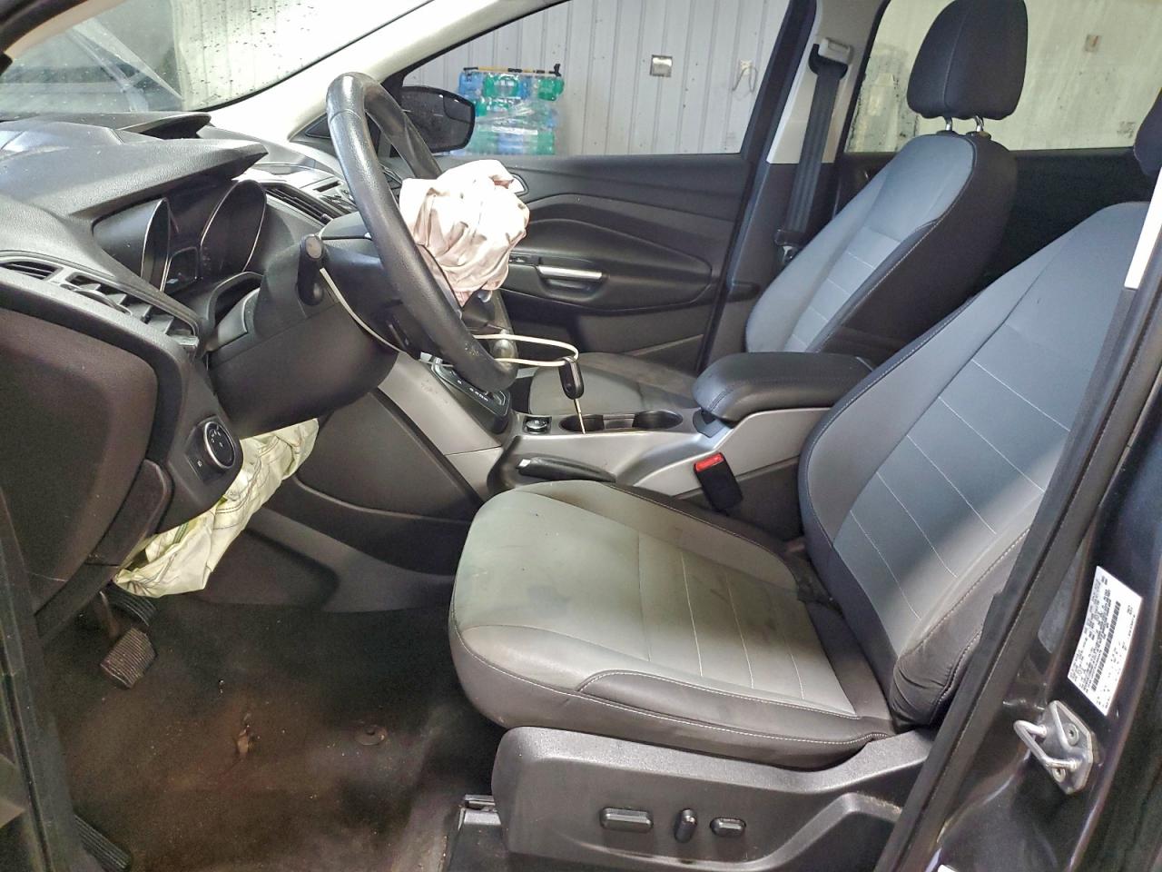2016 FORD ESCAPE SE photo 7