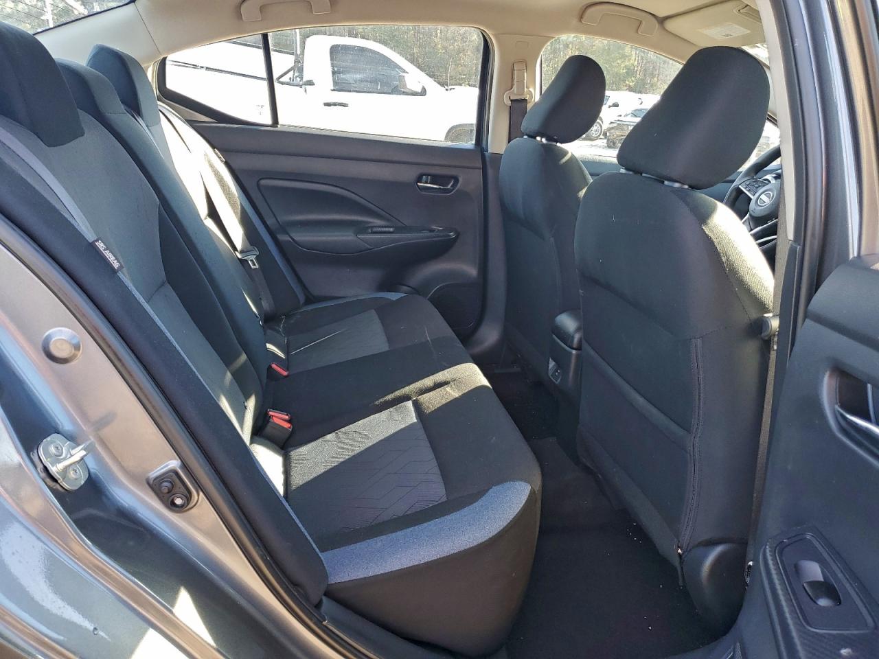 2024 NISSAN VERSA SV photo 10