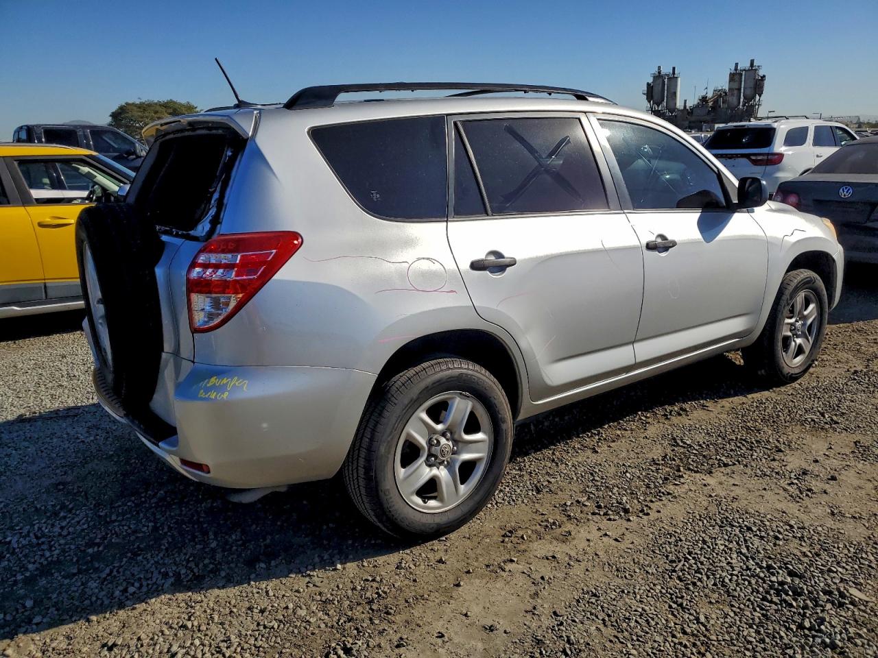 2010 TOYOTA RAV4 photo 5