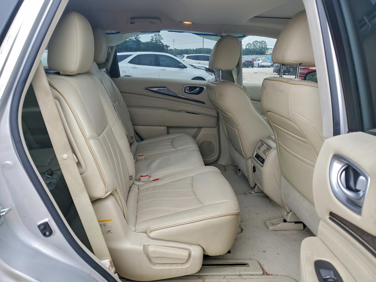 2014 INFINITI QX60 BASE photo 31