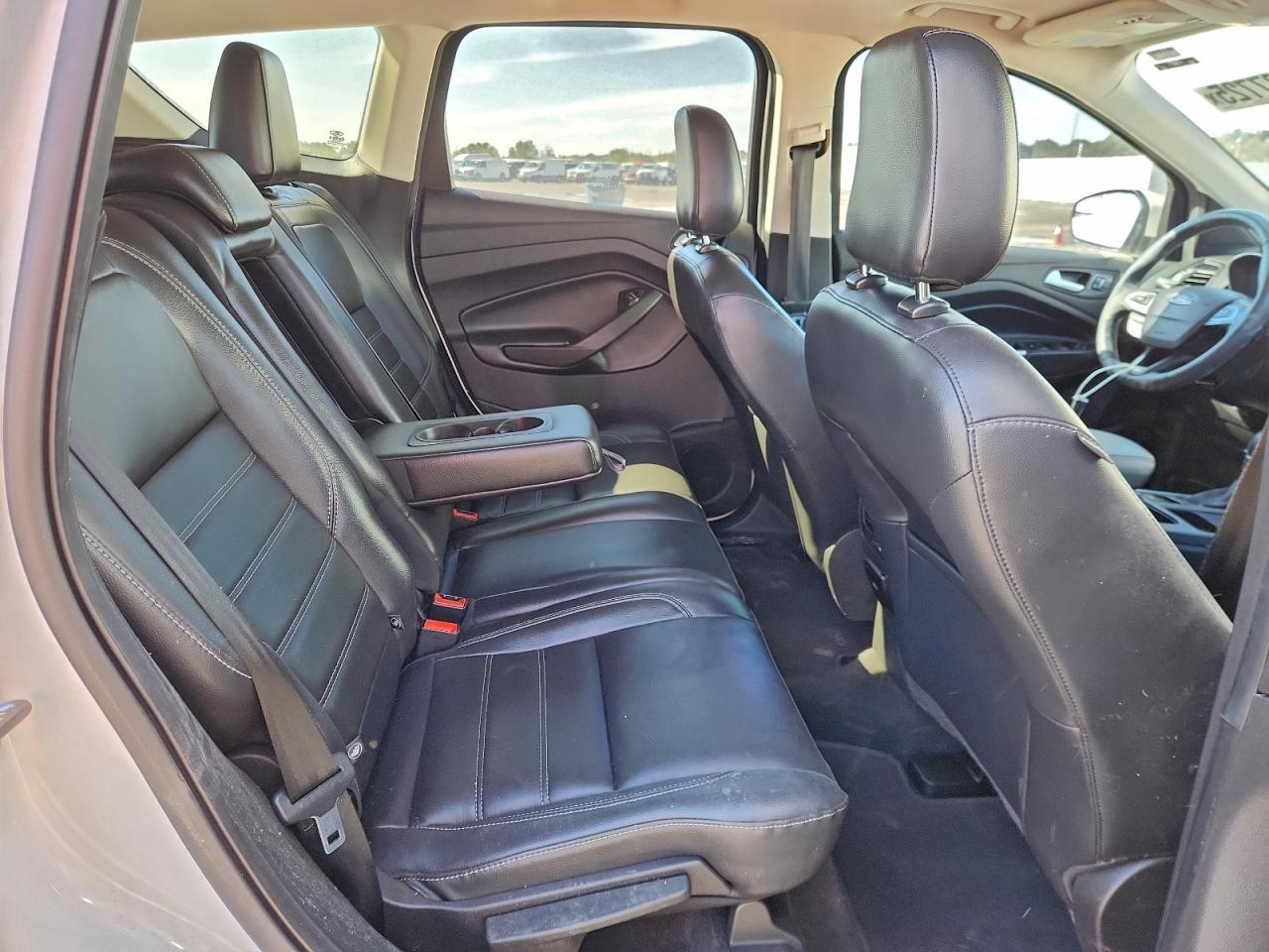 2018 FORD ESCAPE TITANIUM photo 10