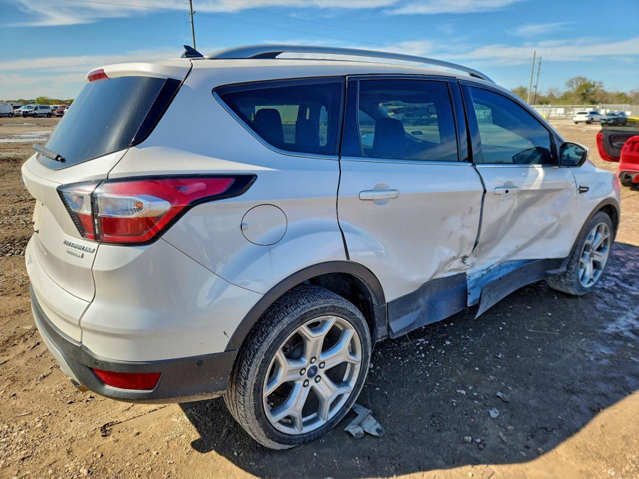2018 FORD ESCAPE TITANIUM photo 3