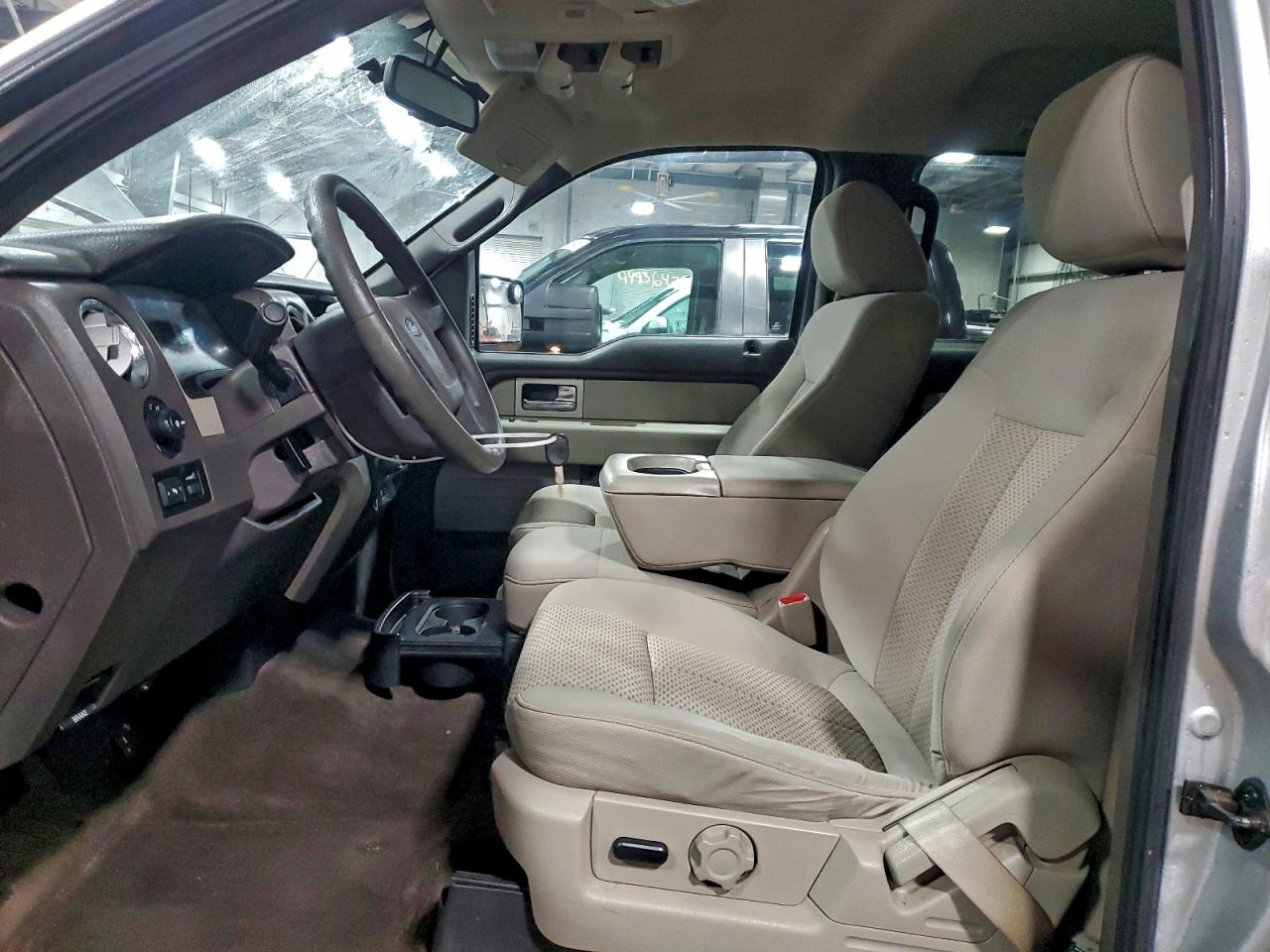 2010 FORD F150 SUPERCREW photo 19