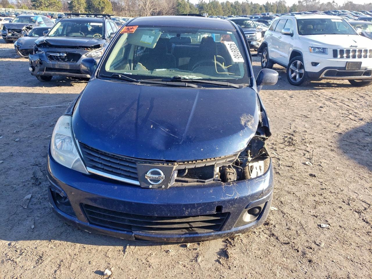 2011 NISSAN VERSA 1.8 S photo 9