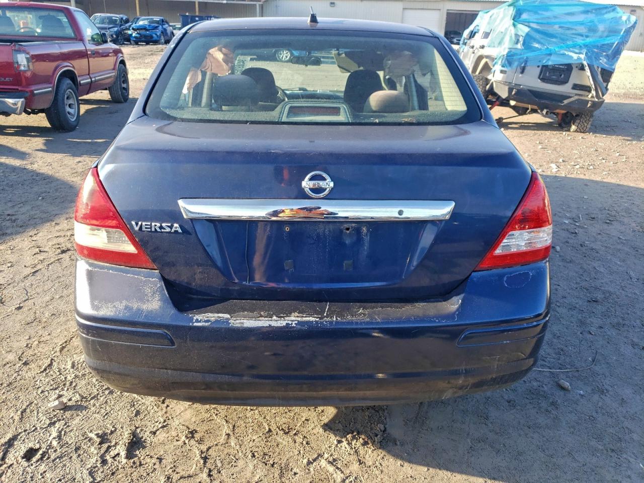 2011 NISSAN VERSA 1.8 S photo 11