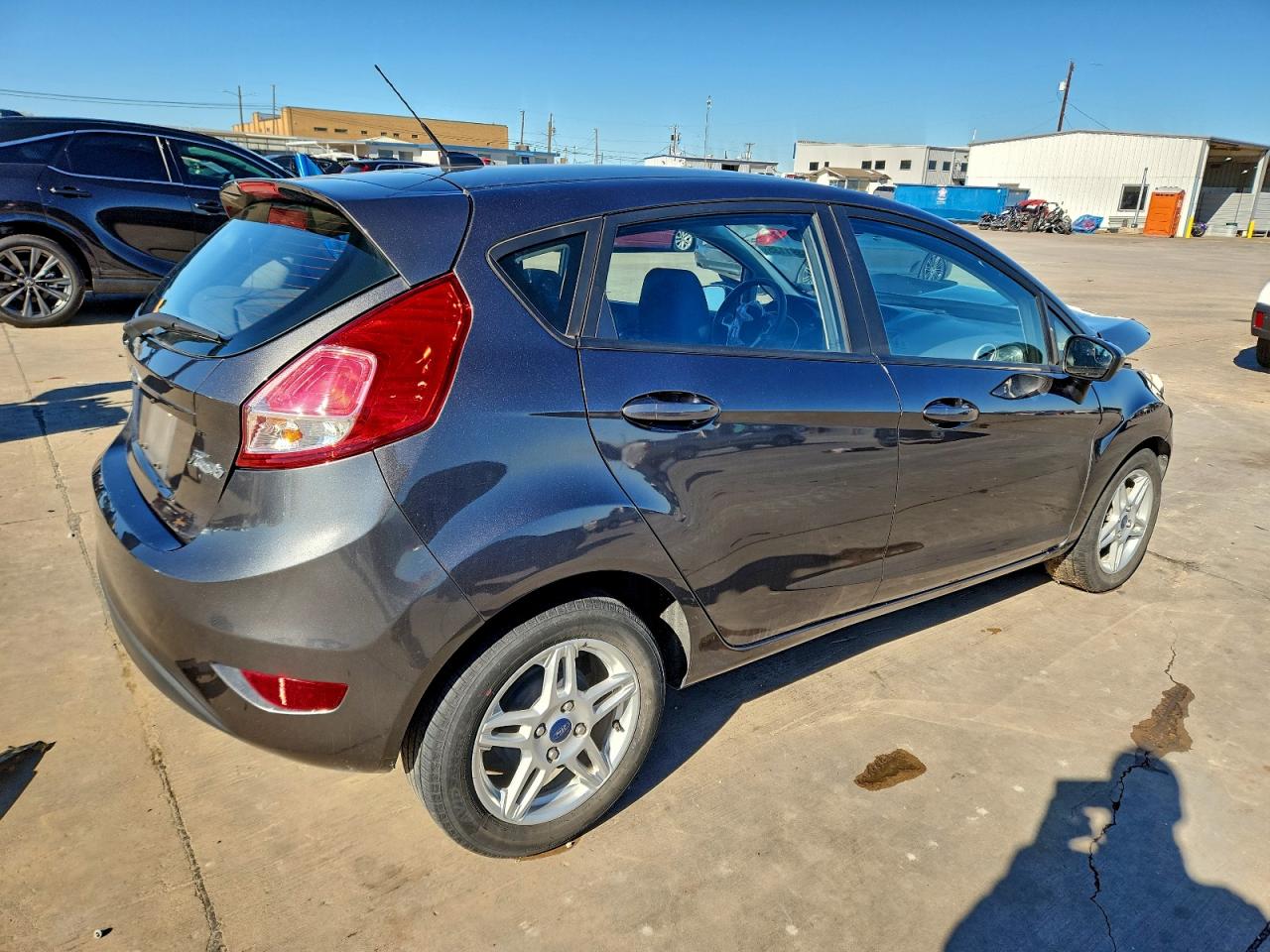 2019 FORD FIESTA SE photo 3