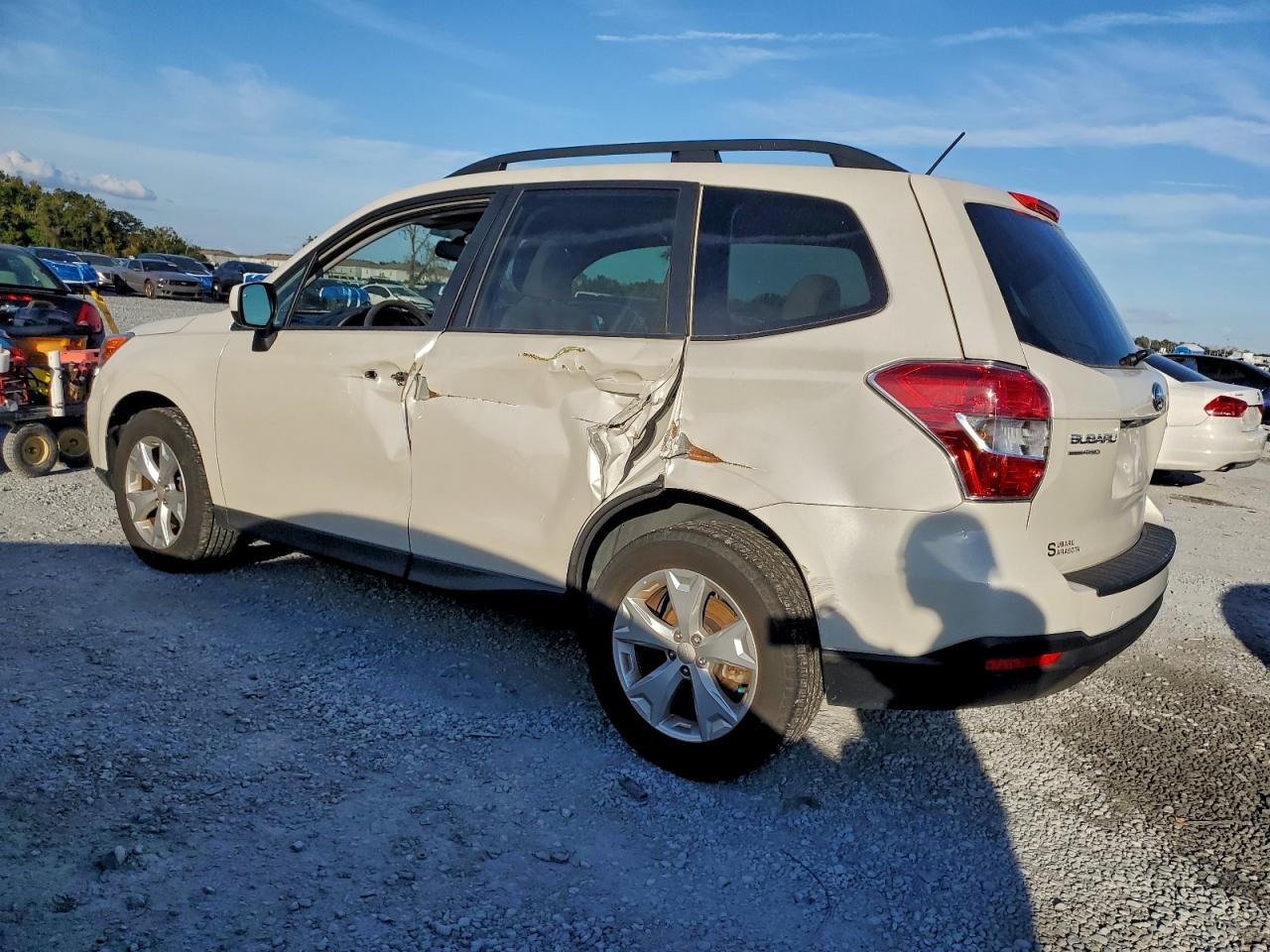 2015 SUBARU FORESTER 2.5I PREMIUM photo 2