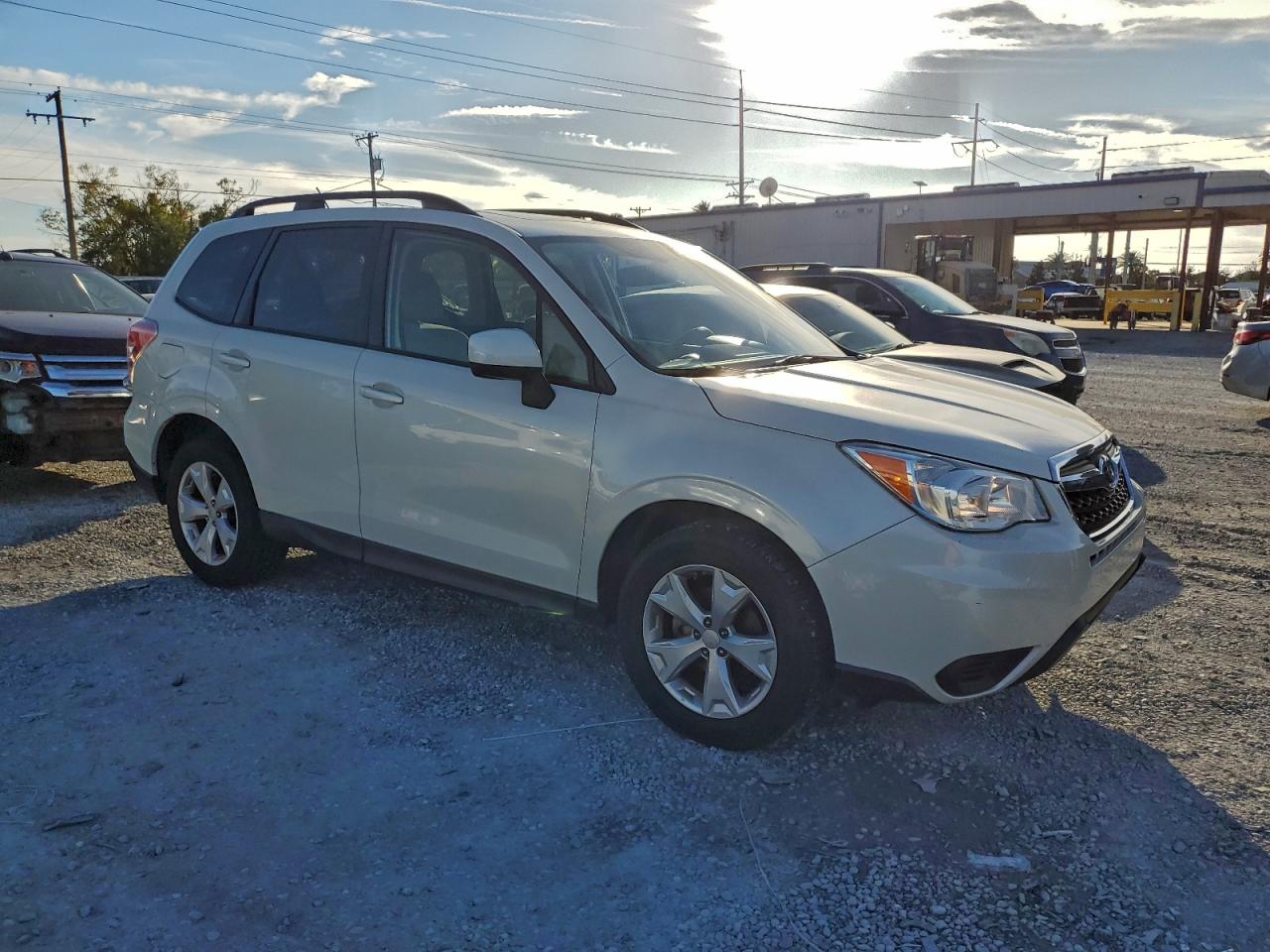 2015 SUBARU FORESTER 2.5I PREMIUM photo 4
