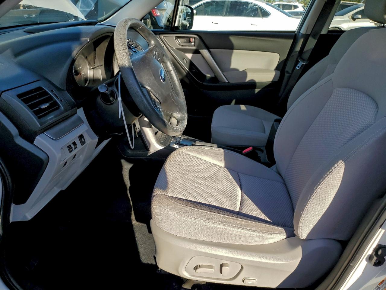 2015 SUBARU FORESTER 2.5I PREMIUM photo 7