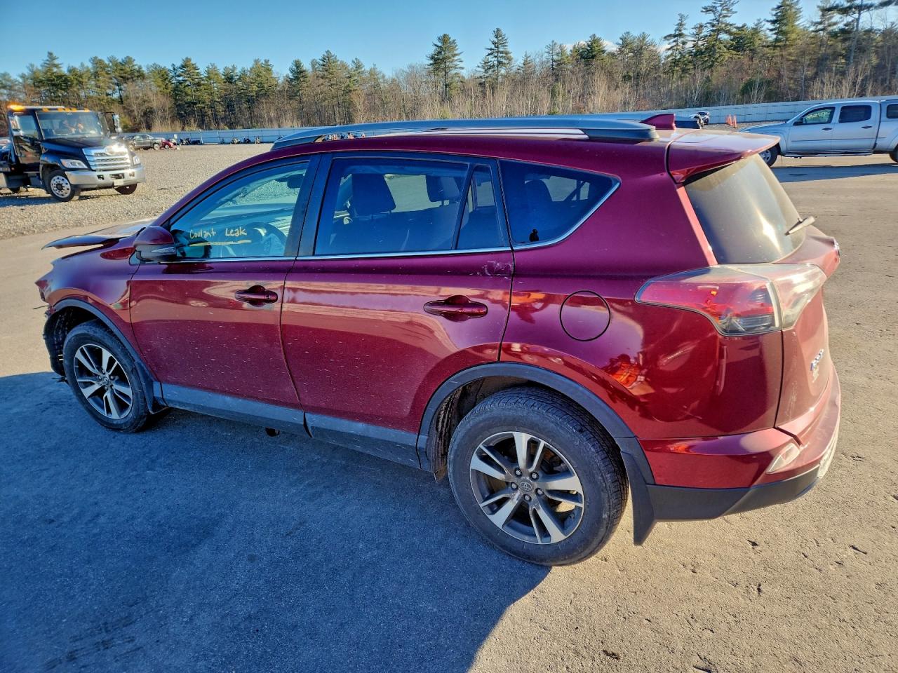 2018 TOYOTA RAV4 photo 4