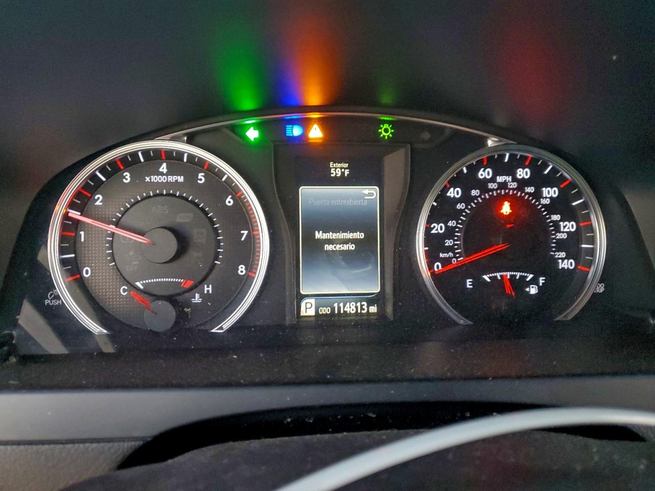 2017 TOYOTA CAMRY LE photo 9