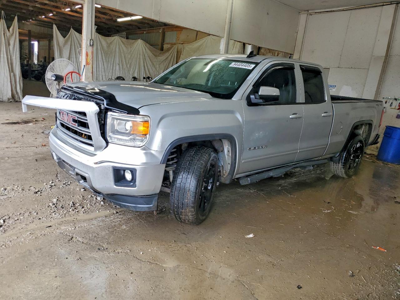 2015 GMC SIERRA