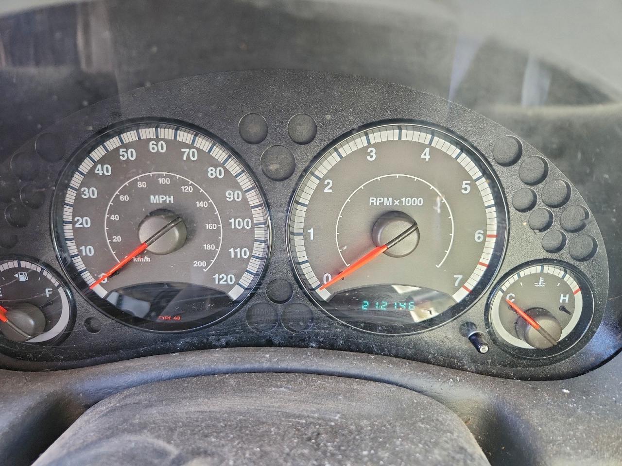 2005 JEEP LIBERTY SPORT photo 25