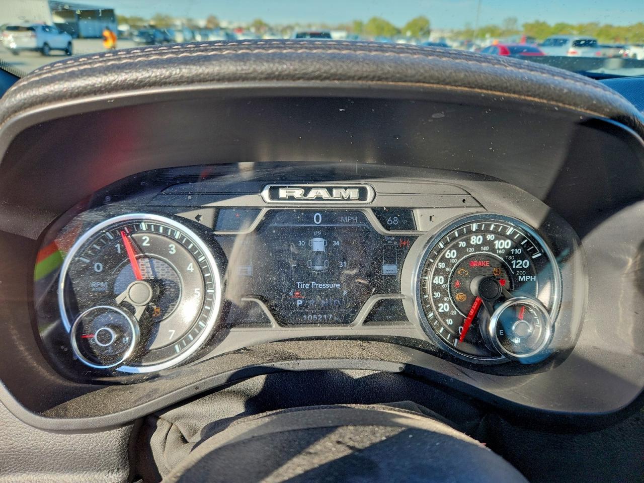 2019 RAM 1500 LARAMIE photo 17