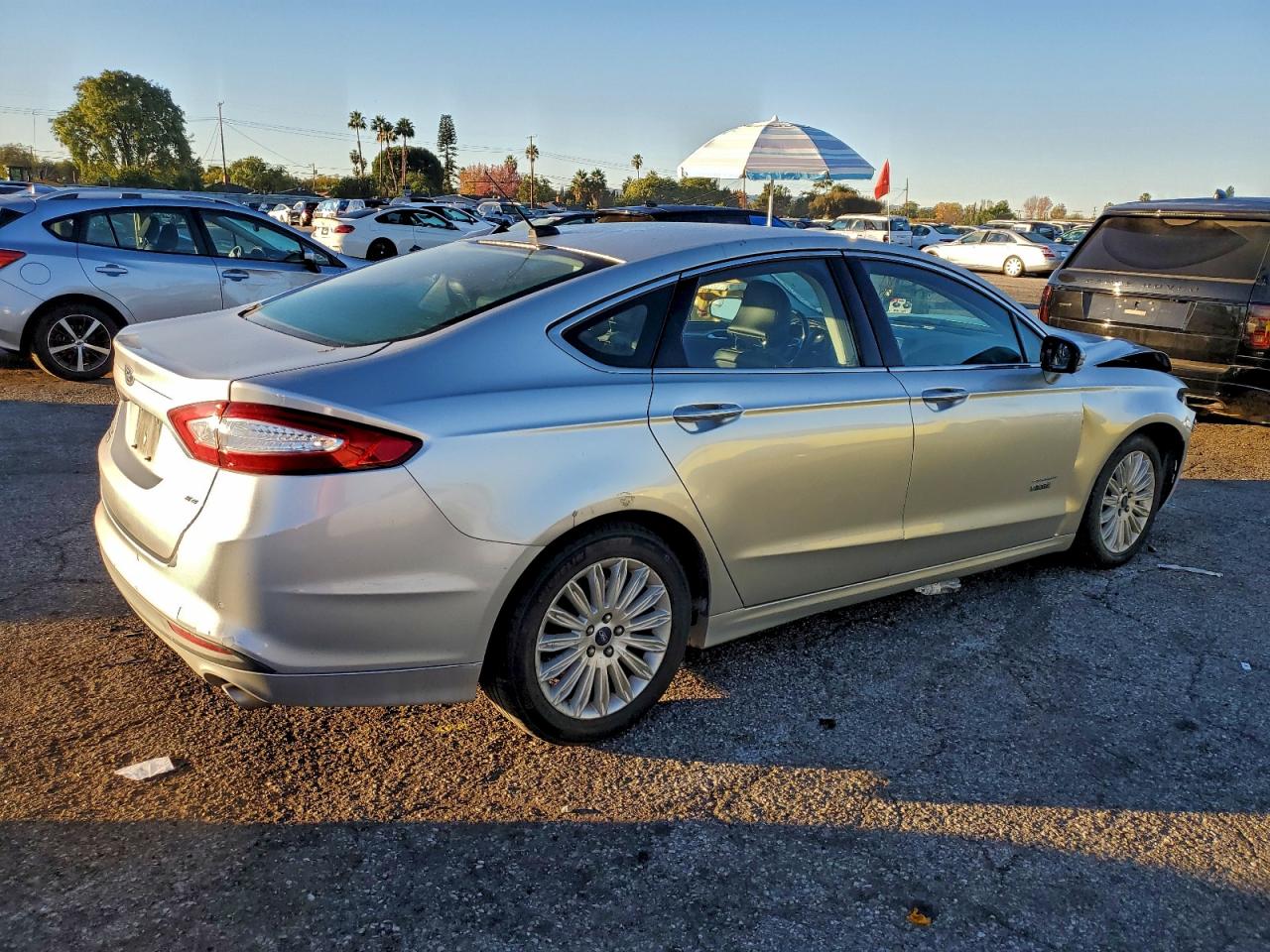 2016 FORD FUSION SE PHEV photo 3