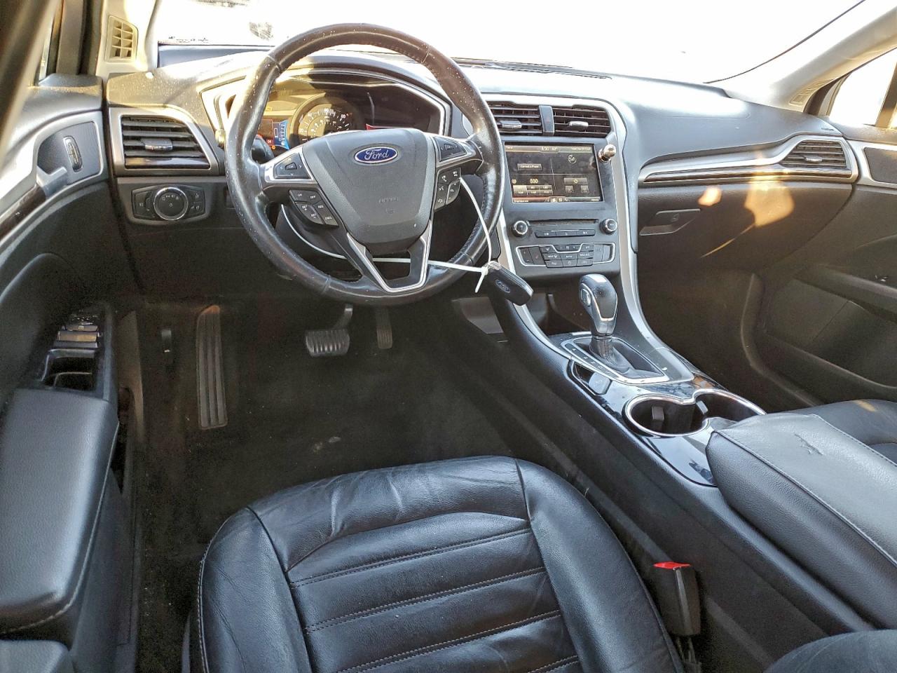 2016 FORD FUSION SE PHEV photo 8
