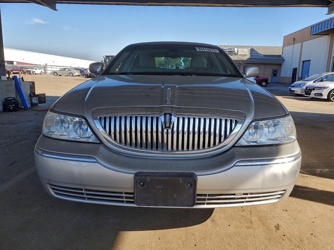 2007 LINCOLN TOWN CAR SIGNATURE LIMITED photo 13