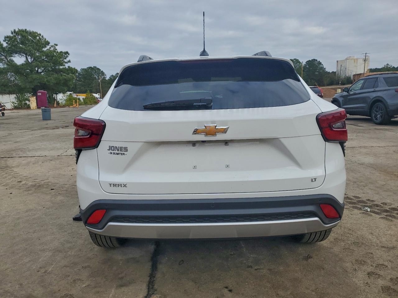 2025 CHEVROLET TRAX 1LT photo 11