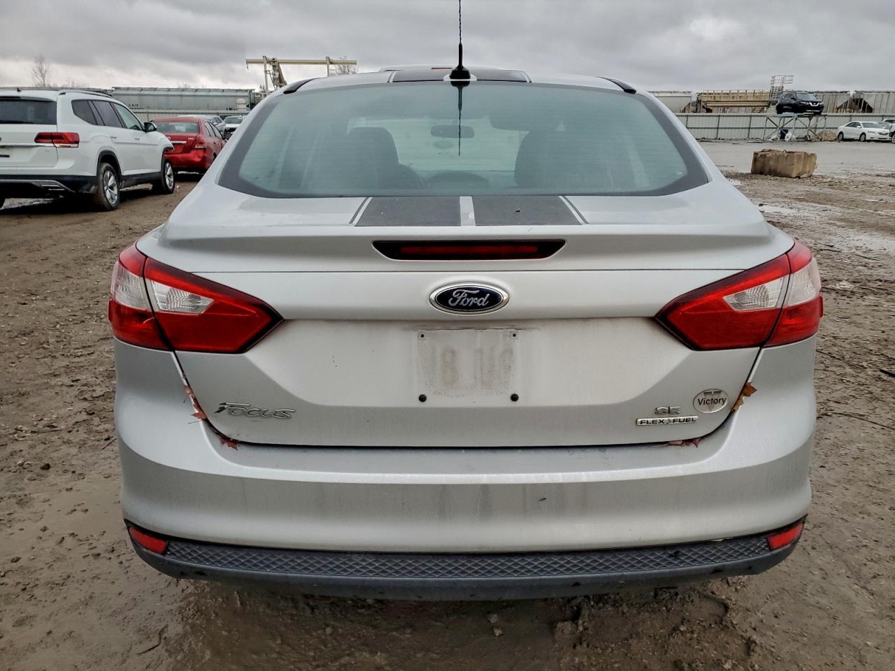 2014 FORD FOCUS SE photo 16