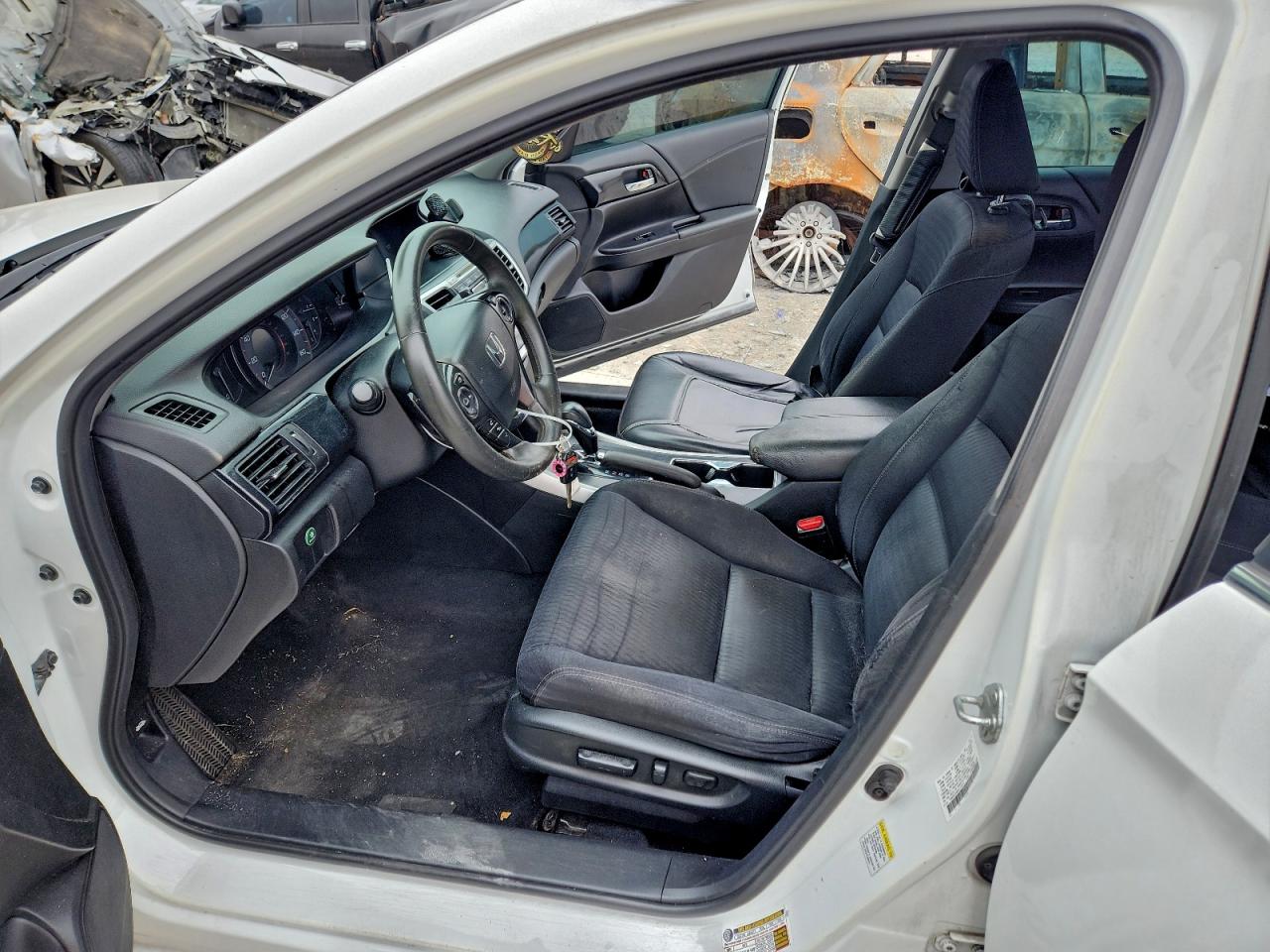 2015 HONDA ACCORD SPORT photo 13