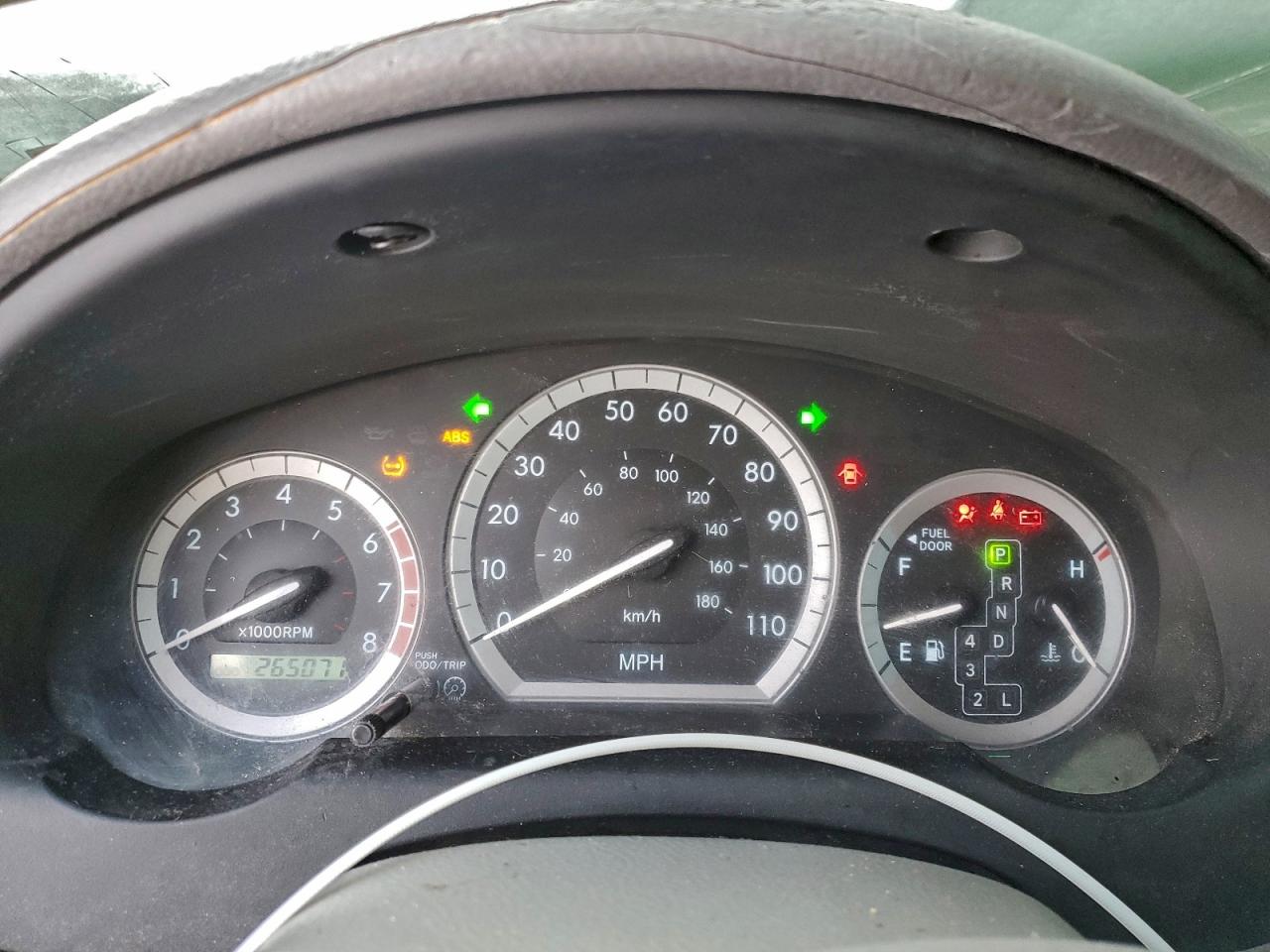 2004 TOYOTA SIENNA L 7-PASSENGER photo 17