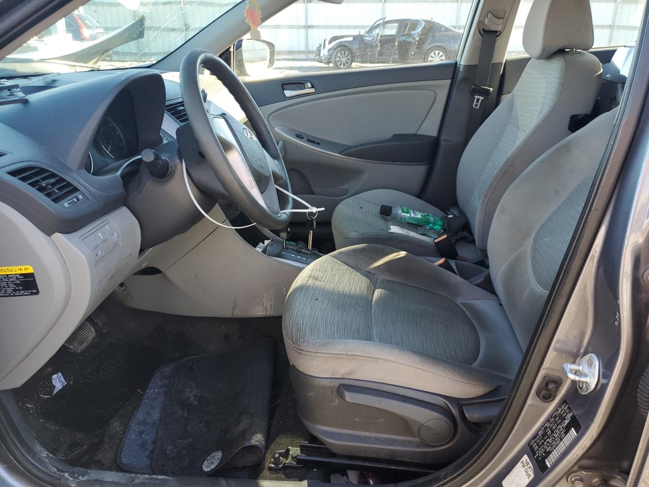 2017 HYUNDAI ACCENT SE photo 7