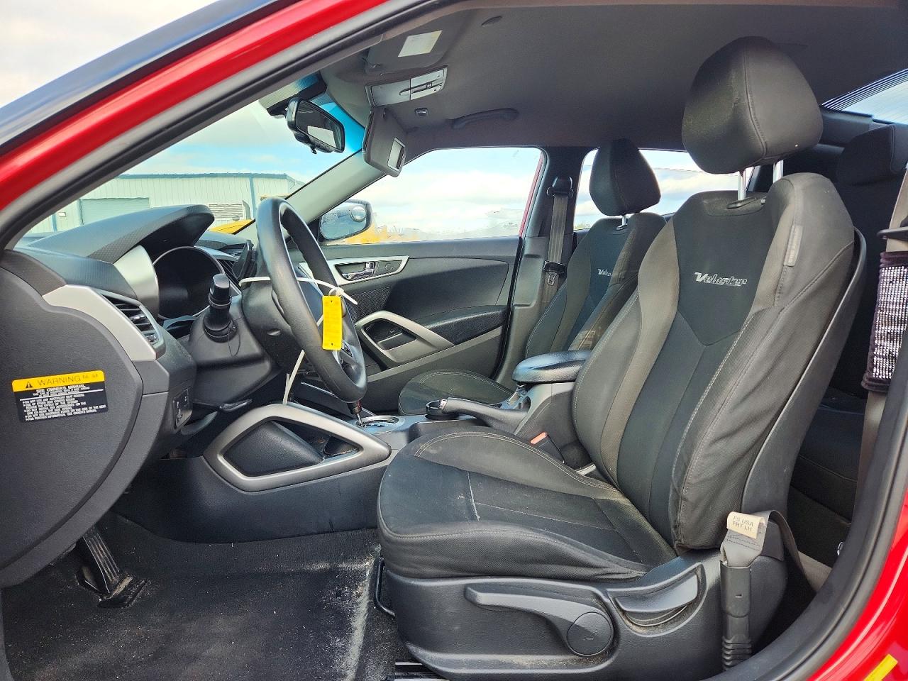 2013 HYUNDAI VELOSTER photo 13