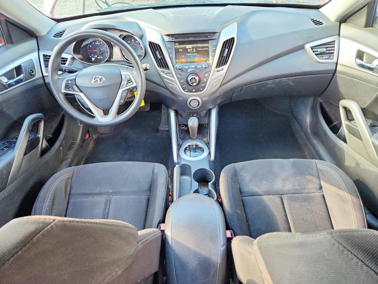 2013 HYUNDAI VELOSTER photo 15