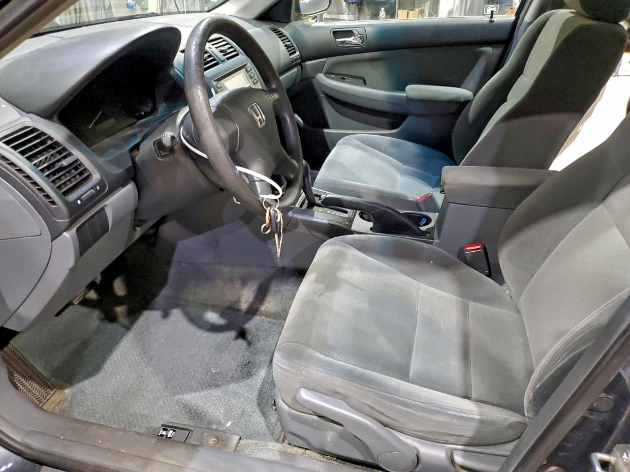 2007 HONDA ACCORD LX photo 7