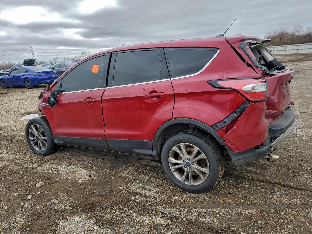 2017 FORD ESCAPE SE photo 4