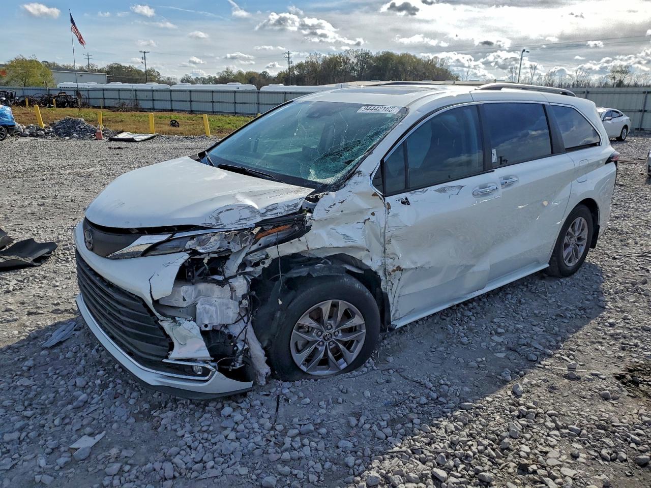 2022 TOYOTA SIENNA