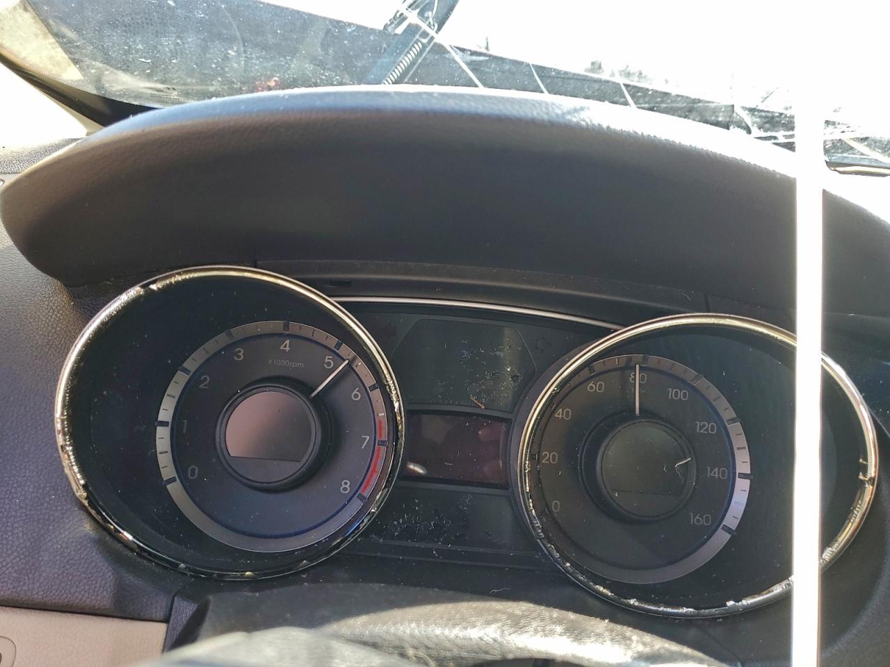2013 HYUNDAI SONATA GLS photo 9