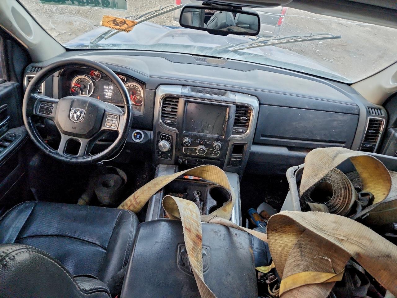 2015 RAM 1500 SPORT photo 8