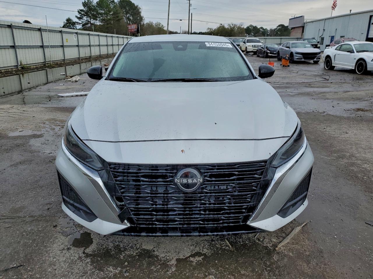 2024 NISSAN ALTIMA 2.5 SV photo 5