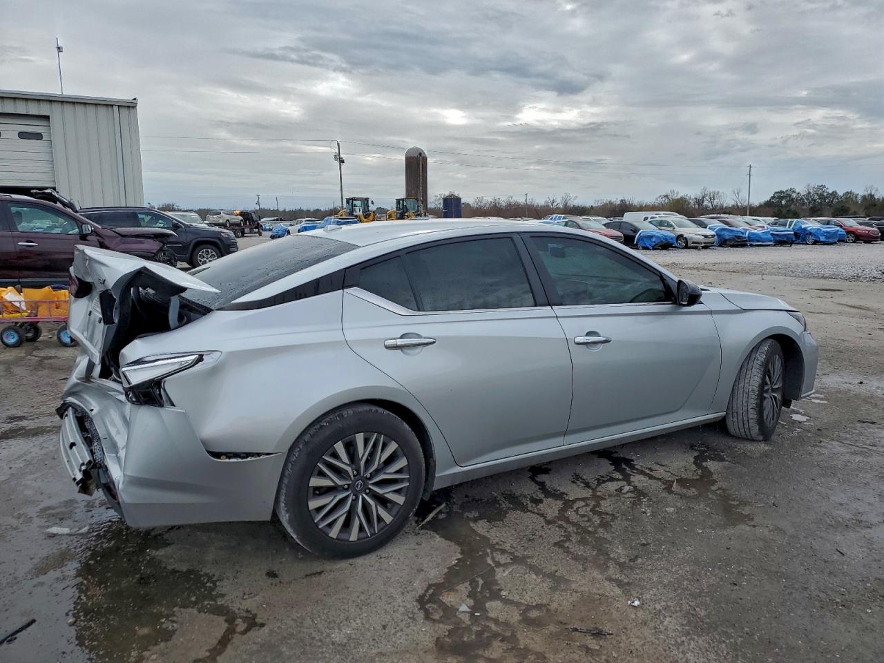 2024 NISSAN ALTIMA 2.5 SV photo 3