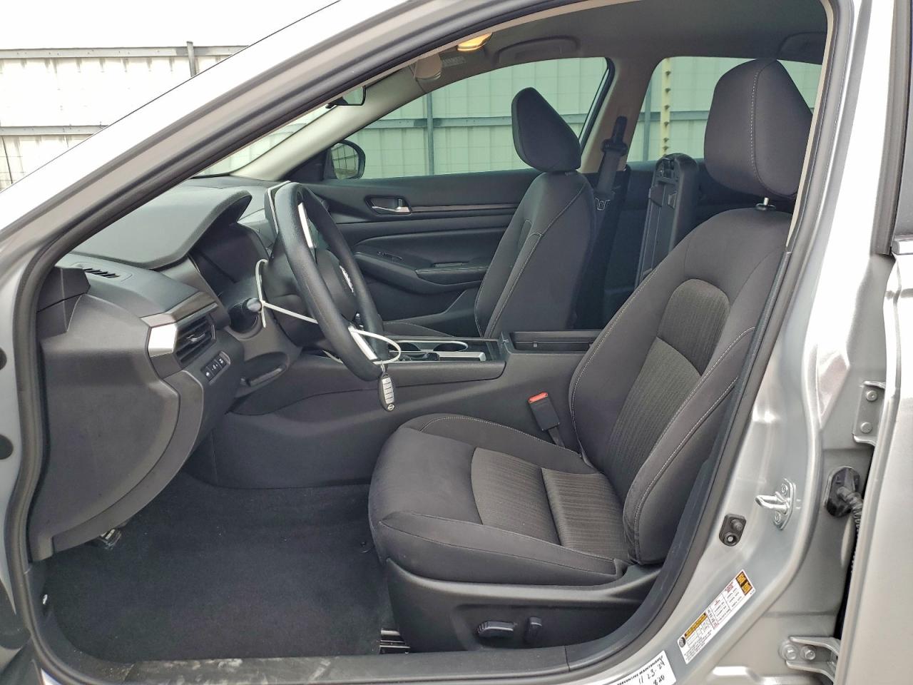 2024 NISSAN ALTIMA 2.5 SV photo 7