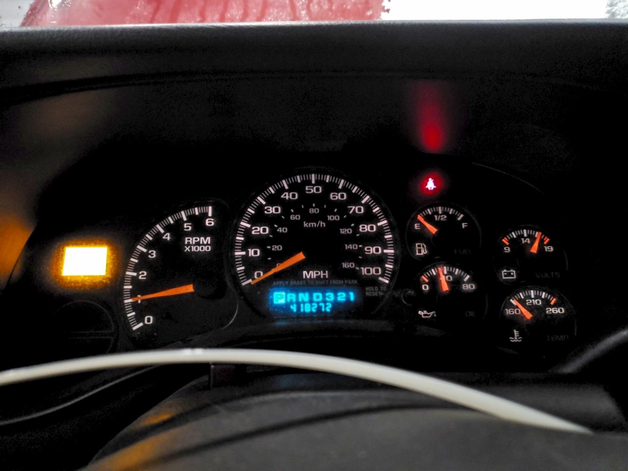 2001 CHEVROLET SUBURBAN K1500 photo 9