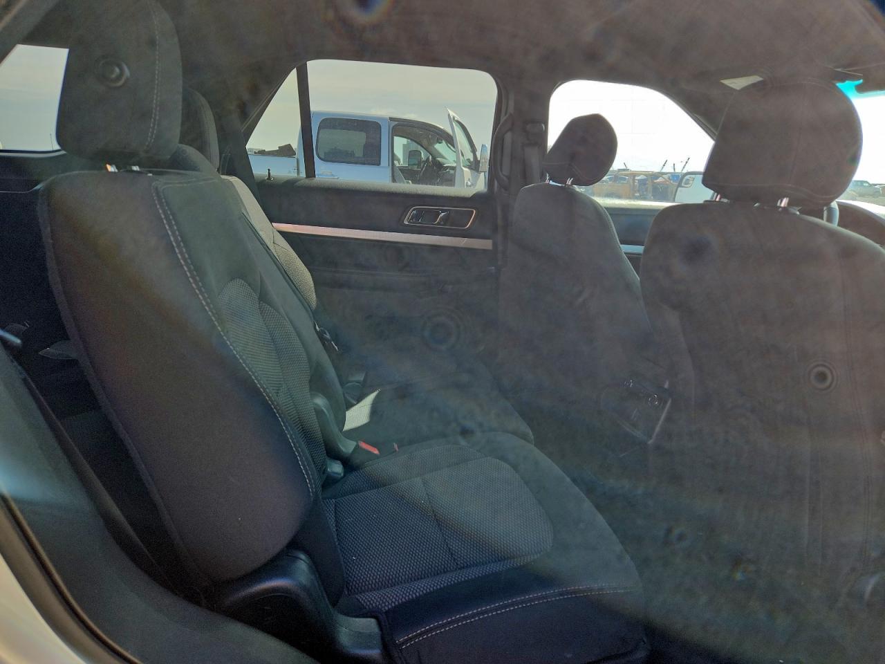 2017 FORD EXPLORER XLT photo 11
