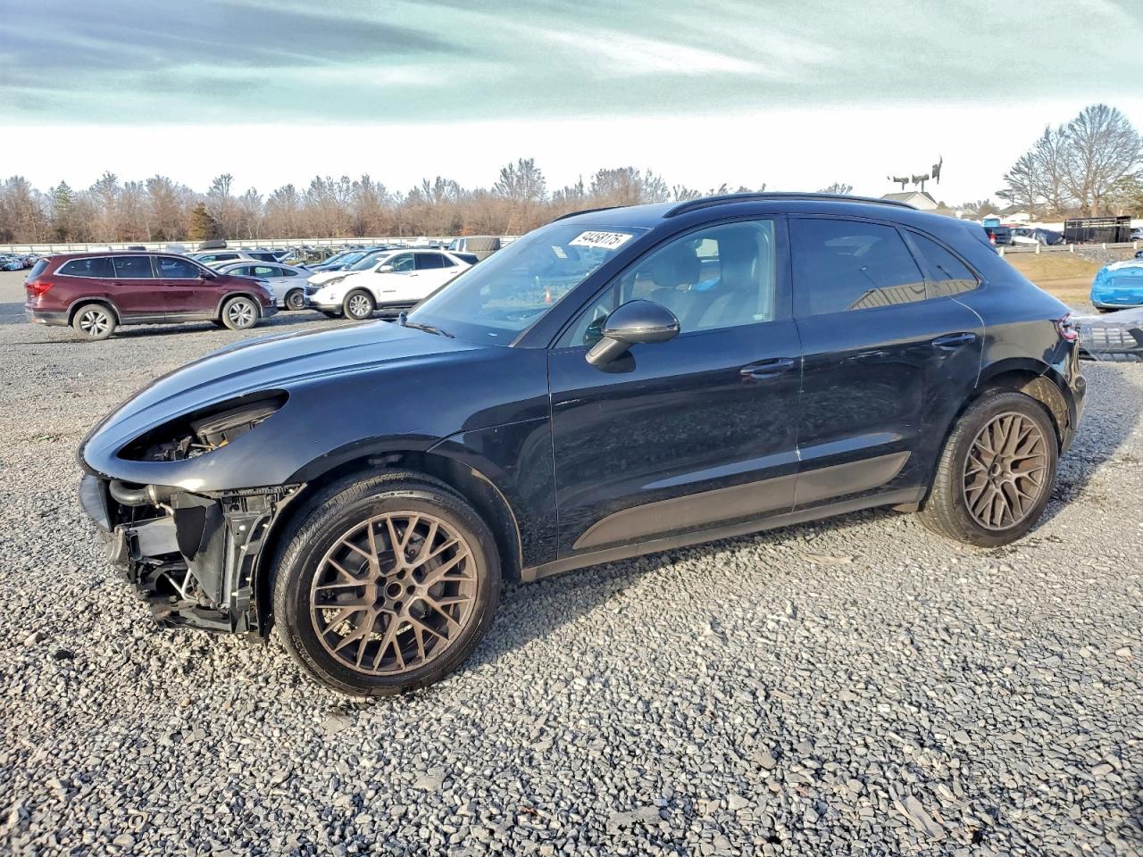 2017 PORSCHE MACAN