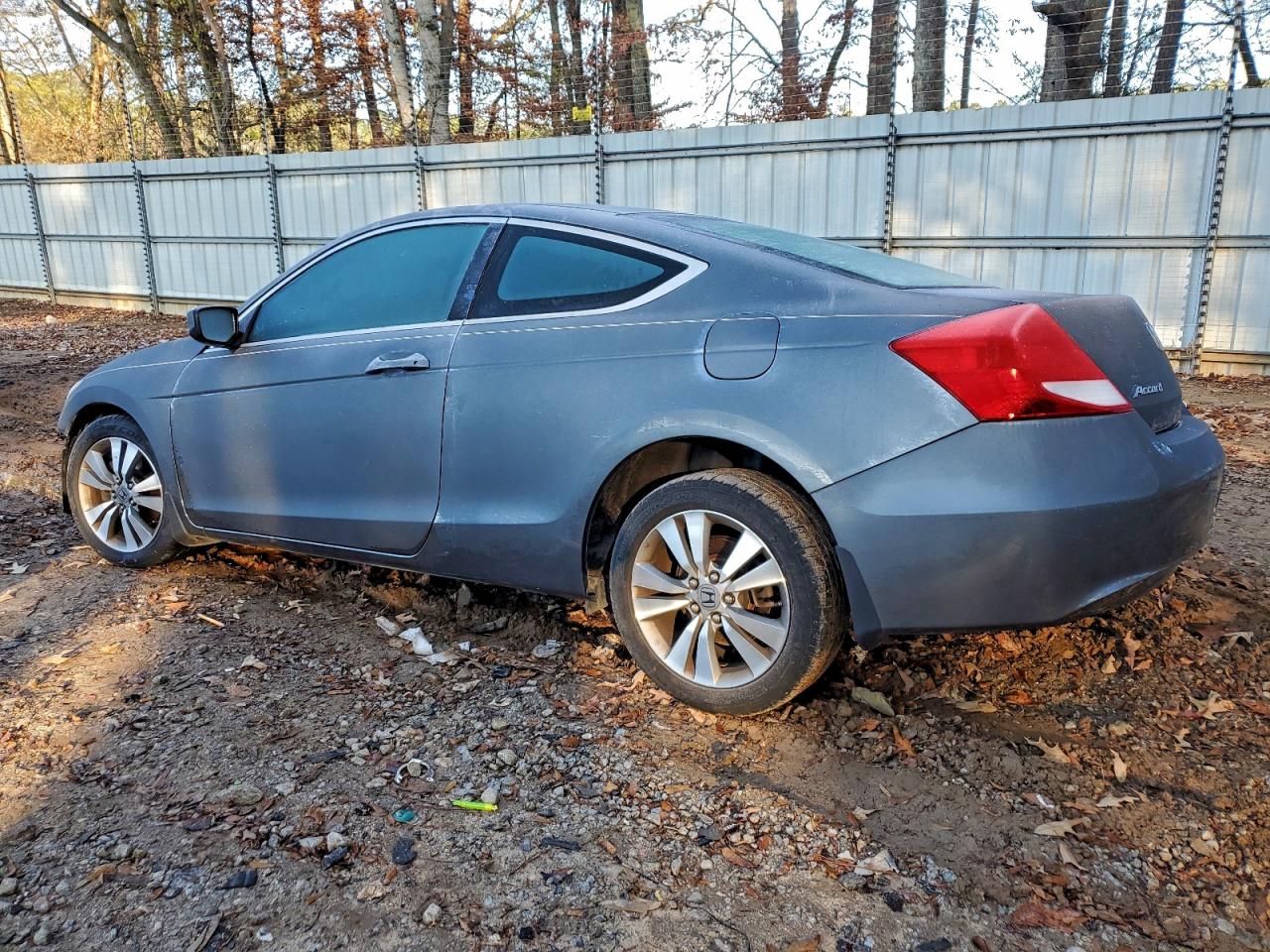 2012 HONDA ACCORD EX photo 2