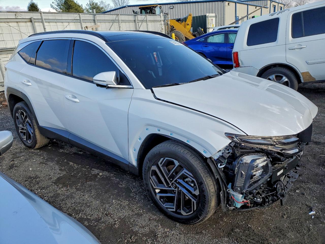 2025 HYUNDAI TUCSON LIMITED photo 4