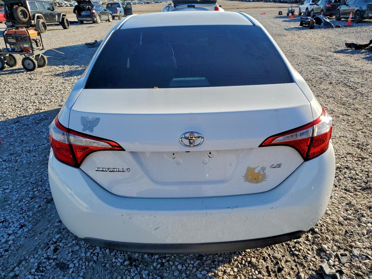 2015 TOYOTA COROLLA LE photo 6