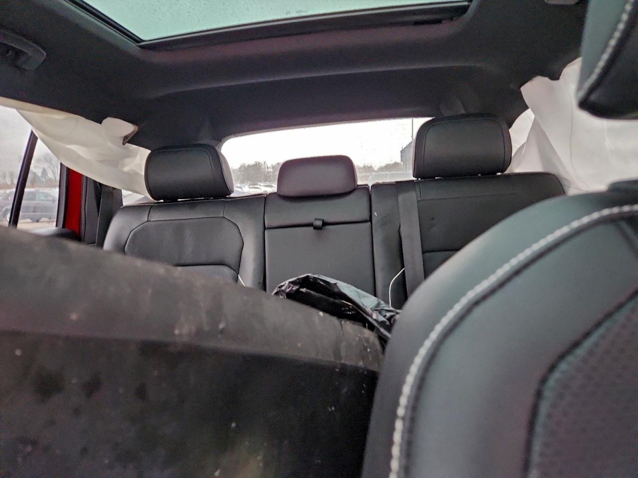 2024 VOLKSWAGEN TIGUAN SEL R-LINE BLACK photo 10
