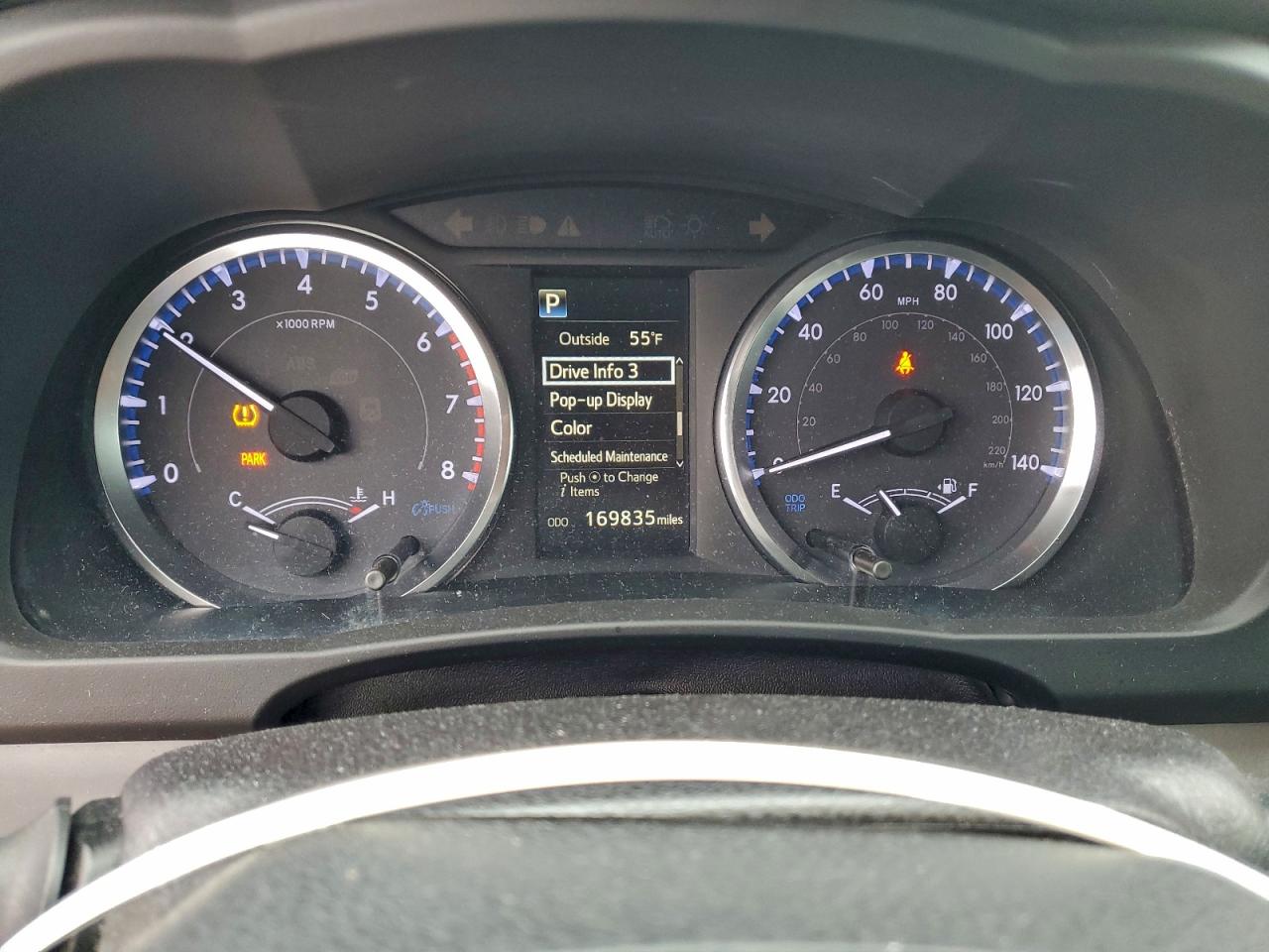 2019 TOYOTA HIGHLANDER LE photo 9