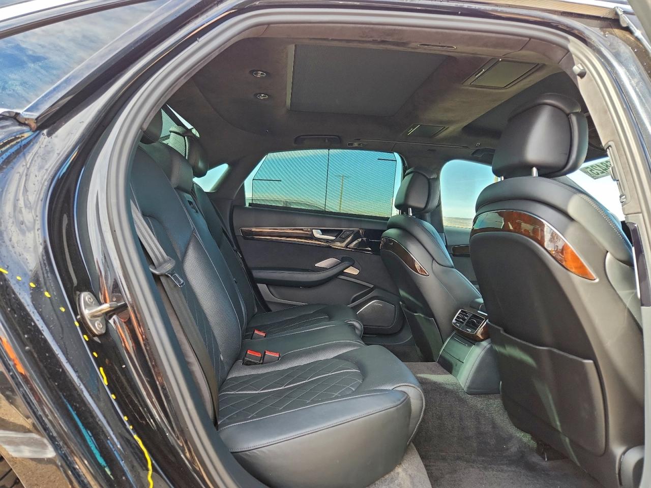 2015 AUDI A8 L QUATTRO photo 10