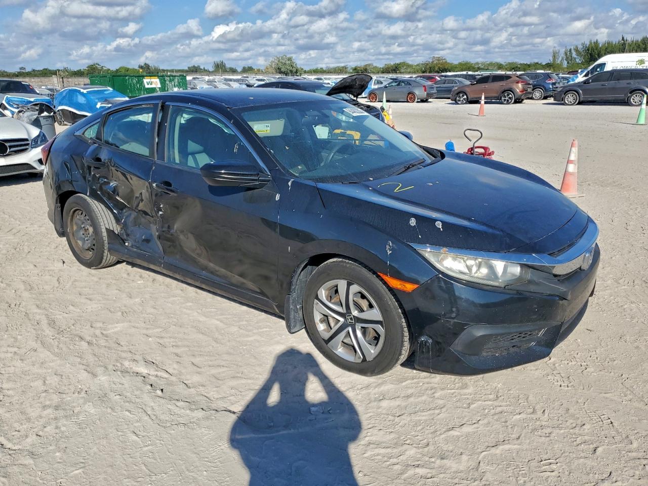 2017 HONDA CIVIC photo 7