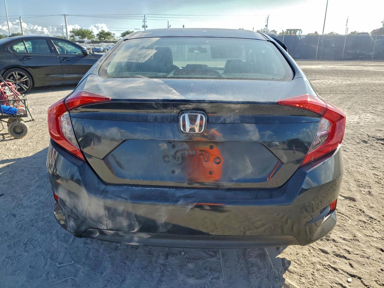 2017 HONDA CIVIC photo 11