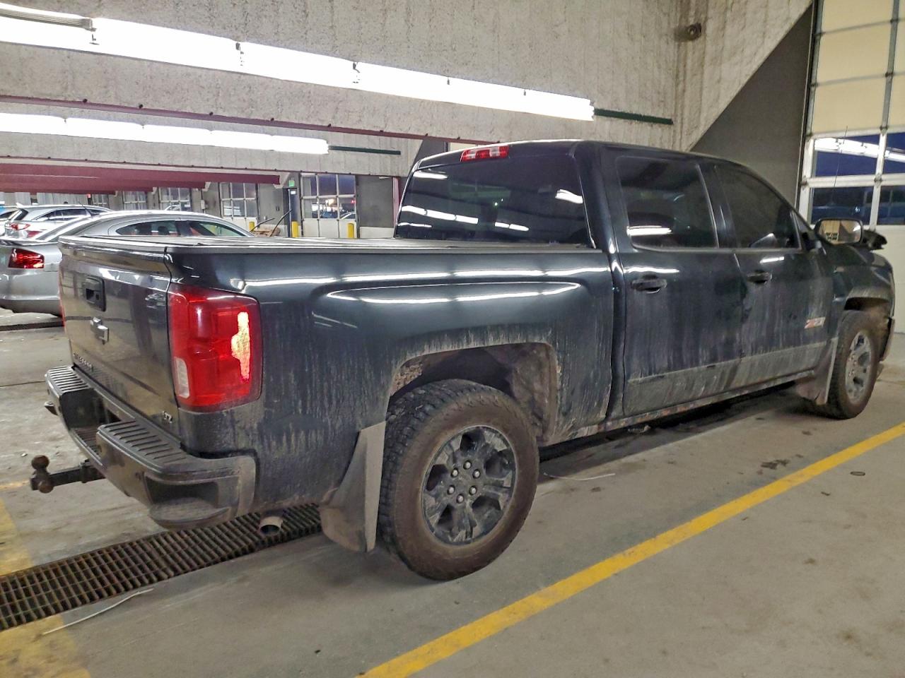 2017 CHEVROLET SILVERADO K1500 LTZ photo 7