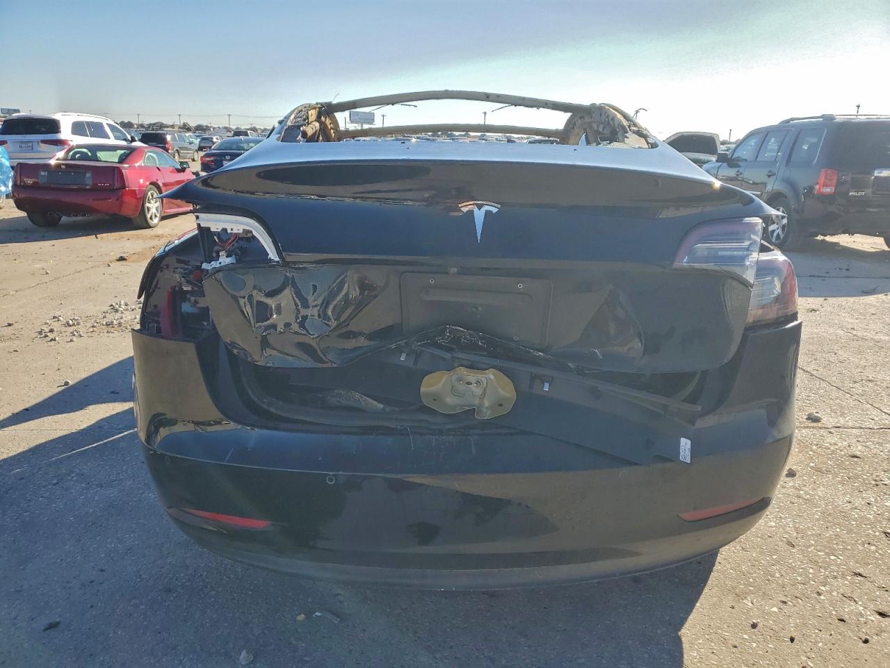2022 TESLA MODEL 3 photo 16