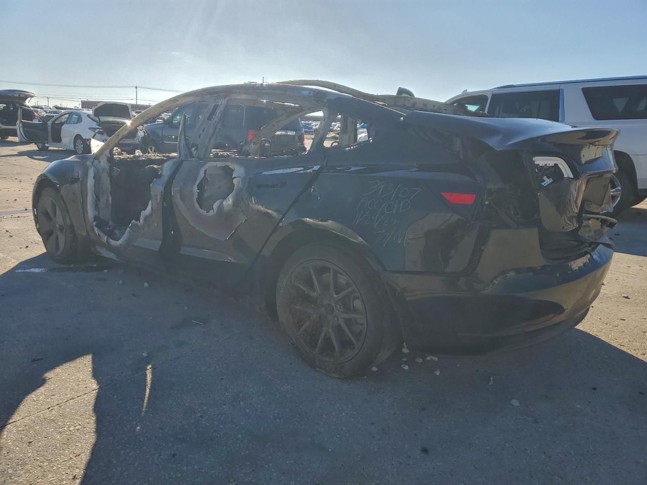 2022 TESLA MODEL 3 photo 4